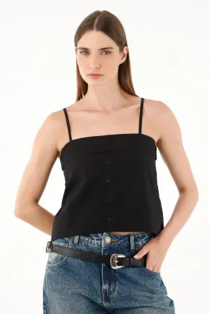 Camisa negra de escote recto para mujer